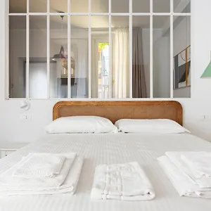  Appartamento Design Interior China Town Piazzale Baiamonti Italia